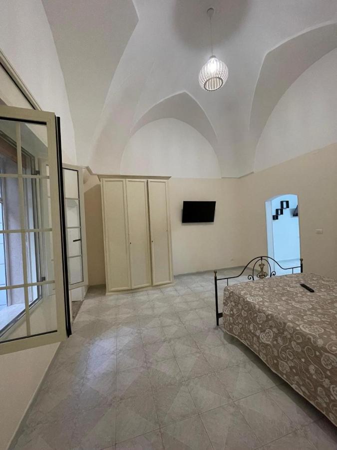 Levante 23 Apartment Brindisi Buitenkant foto